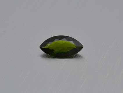 Chrome diopside naturel marquise 7.1x13.9 mm facetté