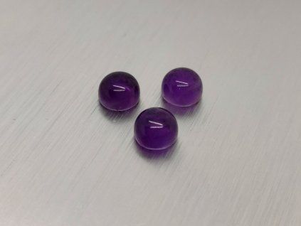 Améthyste naturelle ronde 7 mm  cabochon