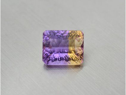 Amétrine naturelle poire 12.1x14.2 mm facettée