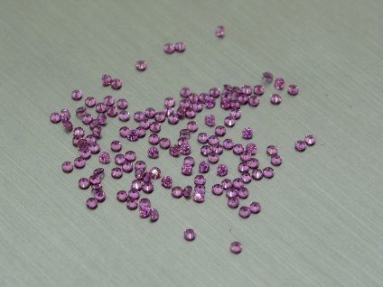Grenat naturel rond 1.25 mm facetté