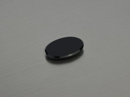 Onyx naturel ovale 13x18 mm  cabochon plat noir