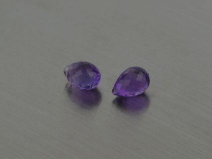 Améthyste naturelle briolette 6x9 mm facettée