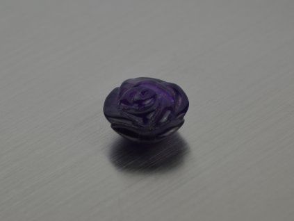 Améthyste naturelle rose 16.0x8.5 mm sculptée