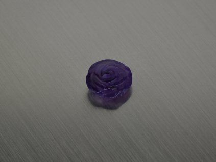 Améthyste naturelle rose 15.0x15.5 mm sculptée