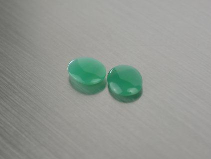 Natürlicher Chalcedon Oval 8x10 mm Cabochon flach grün