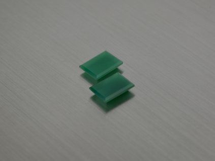 Calcédoine naturelle rectangle 9x11 mm cabochon verte