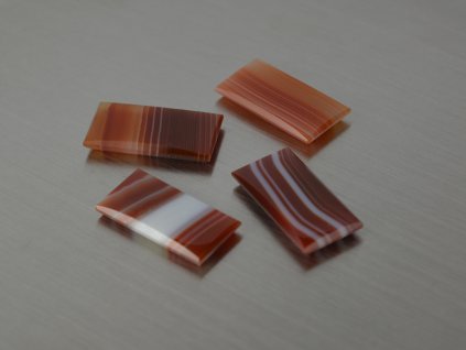 Achát přírodní obdélník 10x20 mm kabošon plochý zelený