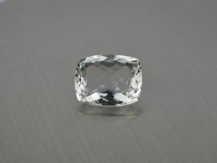 Quartz naturel cushion 16.1x20.2 mm facetté blanc transparent