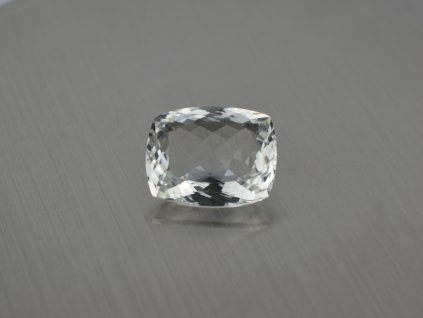 Quarz naturlicher cushion 16.1x20.2 mm facettiert  weiß-transparent