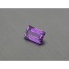 Alexandrite synthétique rectangle 7x11 mm changeant de couleur