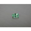 Spinelle synthétique ovale 8x13 mm couleur vert menthe