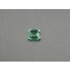 Spinelle synthétique octogone 7x9 mm couleur vert menthe