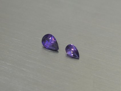 10323 kubischer zirkon birne 3x5 9x11 mm lila farbe ametyst