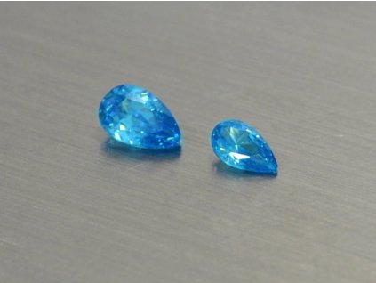 10458 kubischer zirkon birne 3x5 8x10 mm farbe blau topas