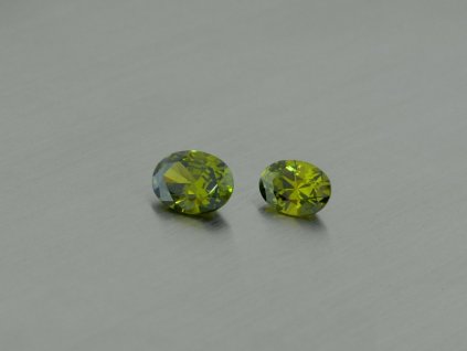 10572 kubischer zirkon oval 3x5 9x11 mm farbe olive grun