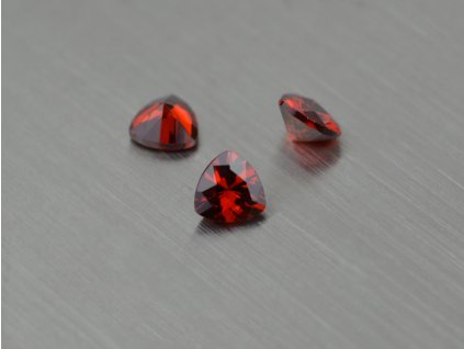 Kubischer Zirkon trillion rot farbe Granat, verschiedene Größen