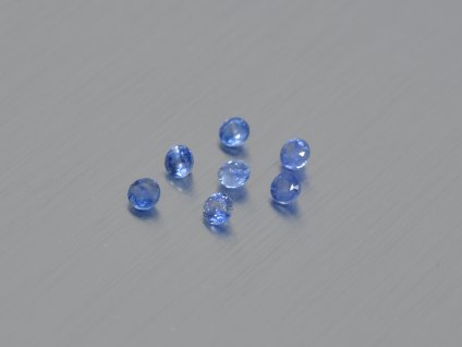 Saphir naturlicher rund 2.6 mm blau facettiert, ohne behandlung