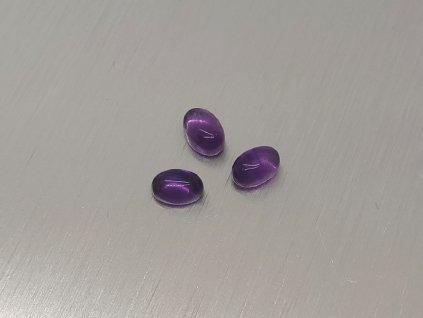 Ametyst naturlicher oval 4x6 mm lila cabochon