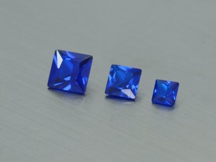 7662 spinell synthetisches quadratisch 4 0 mm blau farbe saphir