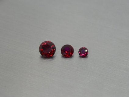 7872 ruby synthetischer rund 3 0 5 0 mm rot