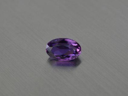 Alexandrit synthetisches  oval 7x11 mm wechselnde farbe