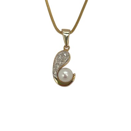 Diamantový prívesok s perlou 0,12ct