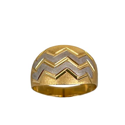 Zlatý dvojfarebný prsteň s gravírovaním a pieskovaním