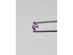 Rubín broušený 0.3ct