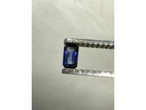 Safír broušený 0.3ct
