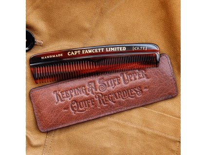 Hrebeň na vlasy s koženým púzdrom Cpt. Fawcett — Hair Comb