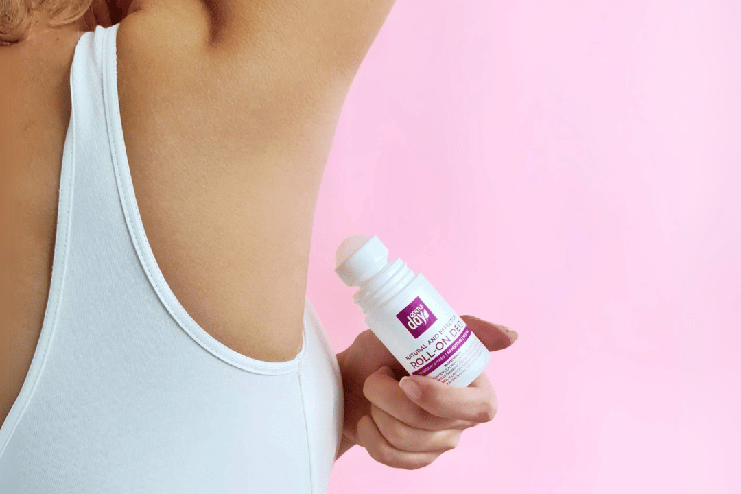 Antiperspirant alebo deodorant? Aký je rozdiel a prečo ti postačí ten správny prírodný