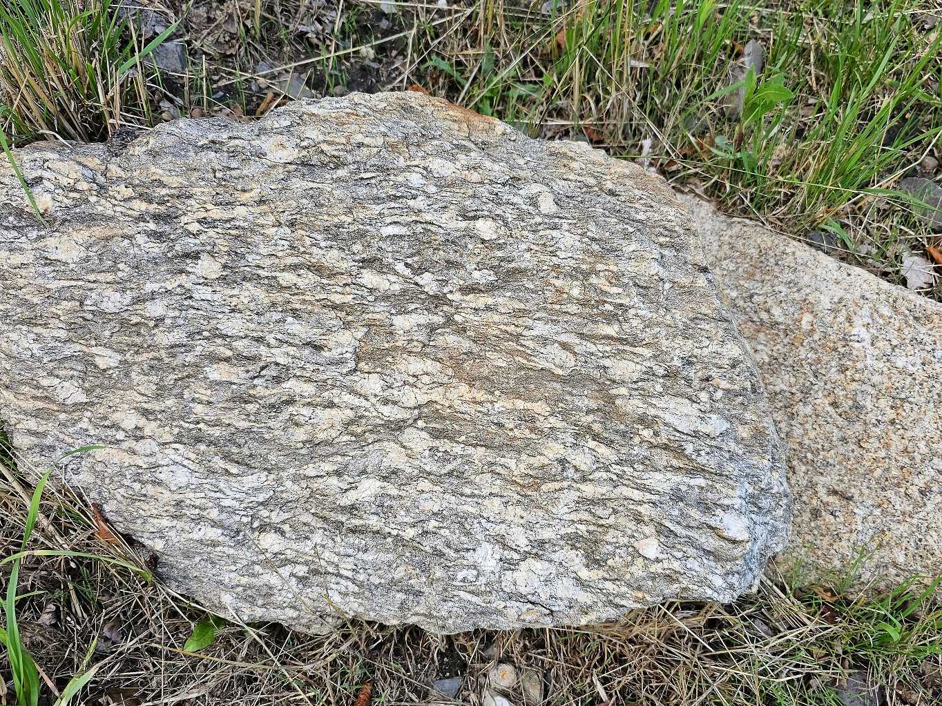 pararula-okata-as-pod-hl-nadrazim-GeologieAsska.cz-01