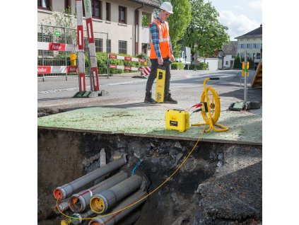 Leica DD220 SMART Locator application