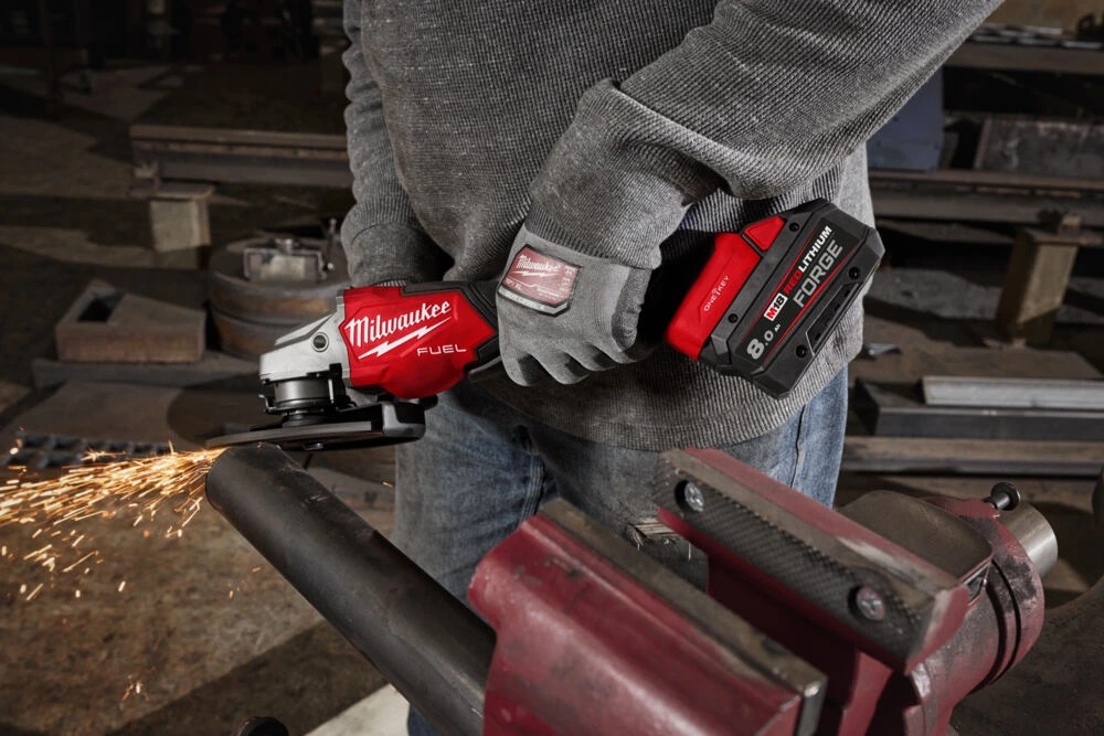 Jak vybrat akumulátor Milwaukee: M12, M18, HIGH OUTPUT a FORGE