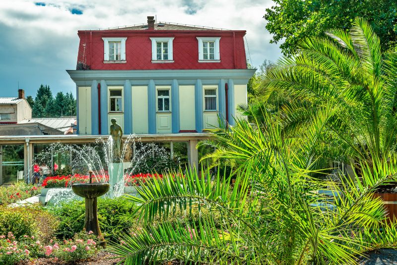 Léčebné lázně Bohdaneč, a. s.