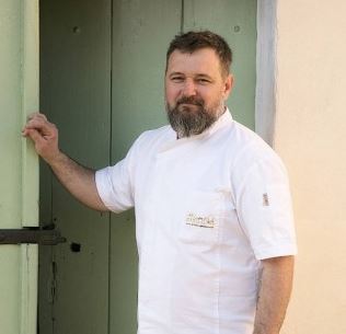 Václav Cír: Sezónní plodiny zažehnou lásku v kuchyni, a ještě ušetří peněženku