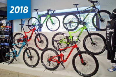 První modely kol 2018 jsou již vystaveny na prodejně