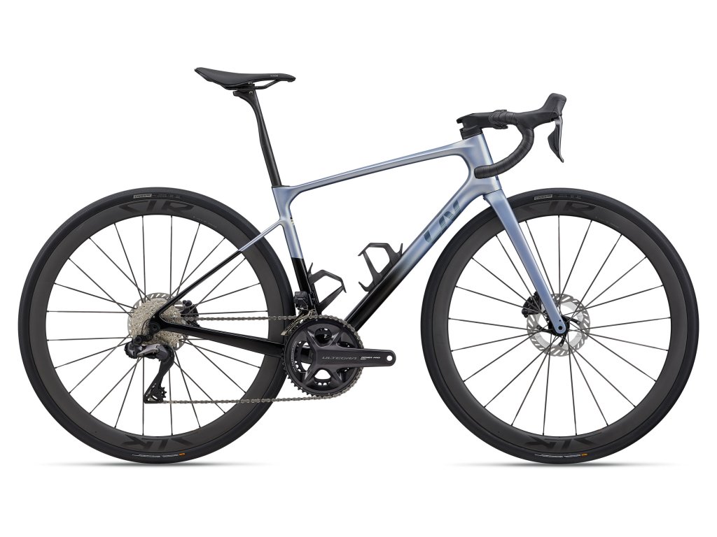 MY26AvailAdvancedPro0 ColorADreamyBlue Carbon