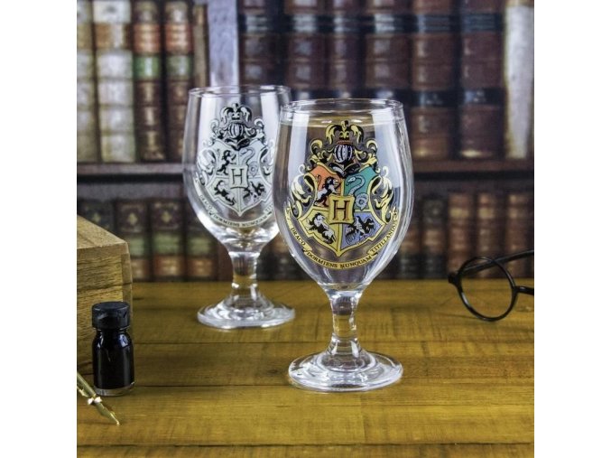 3172 harry potter barvumenici sklenice bradavice