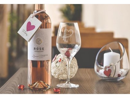 Růžové víno Zweigeltrebe Rosé