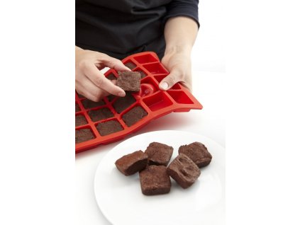 Silikonová forma na pečení mini brownies 24 ks Lékué