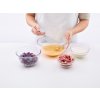 Zapékací forma s odnímatelným talířem na quiche Lékué Quiche Pan 28 cm | červená