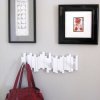 24372 9 nastenny vesak umbra sticks bily