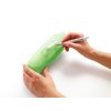 Silikonový obal na bagetu Lékué Reusable baguette case | zelený