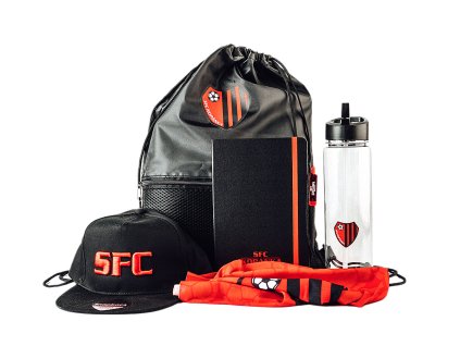 reklamne predmety na sportovy event sportovy firemny den vak s logom satka s logom flaska siltovka blok pero s logom 4