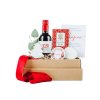 firemny vianocny darcek s vinom cokoladou medovnikom a sojovou svieckou v cervenom prevedeni 4