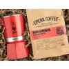 espresso moka kavovar kotogo bialetti v cervenej farbe s cerstvo mletou kavou od epera coffee 3