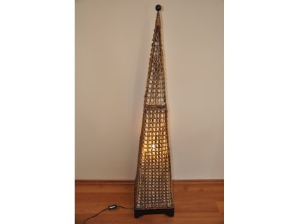 77604 lampa ratanova vysoka jehlan vcetne led zarovky