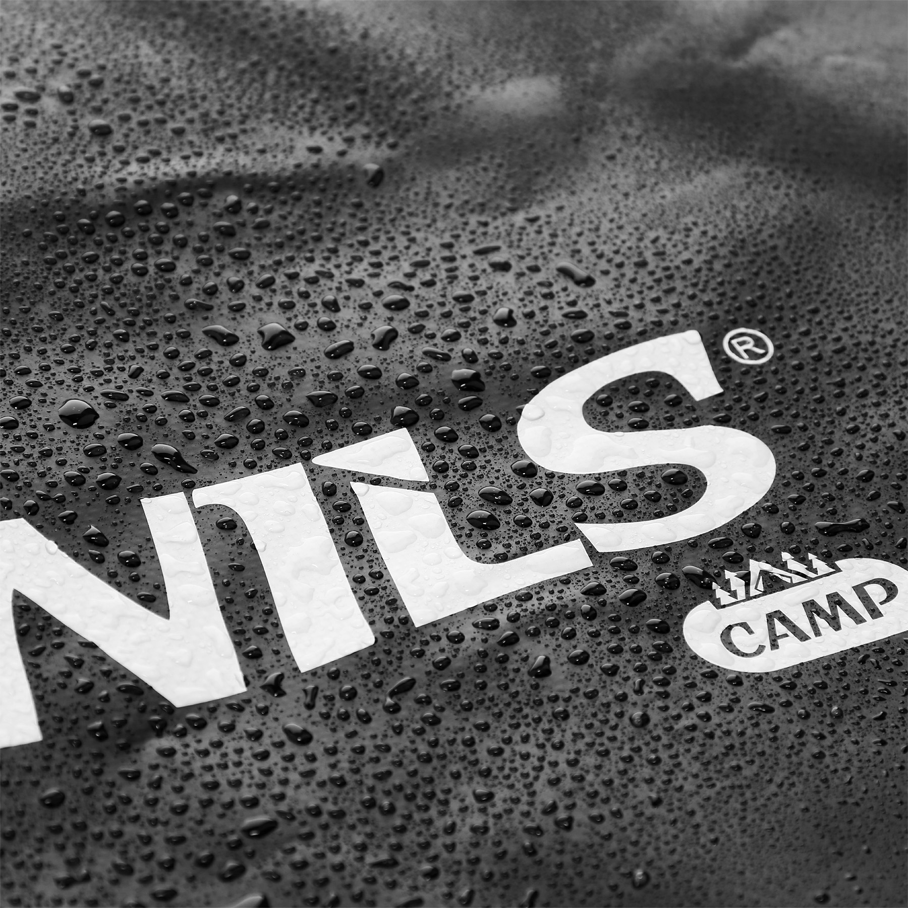 NC1703 30L ČERNÝ NEPROMOKAVÝ VAK NILS CAMP