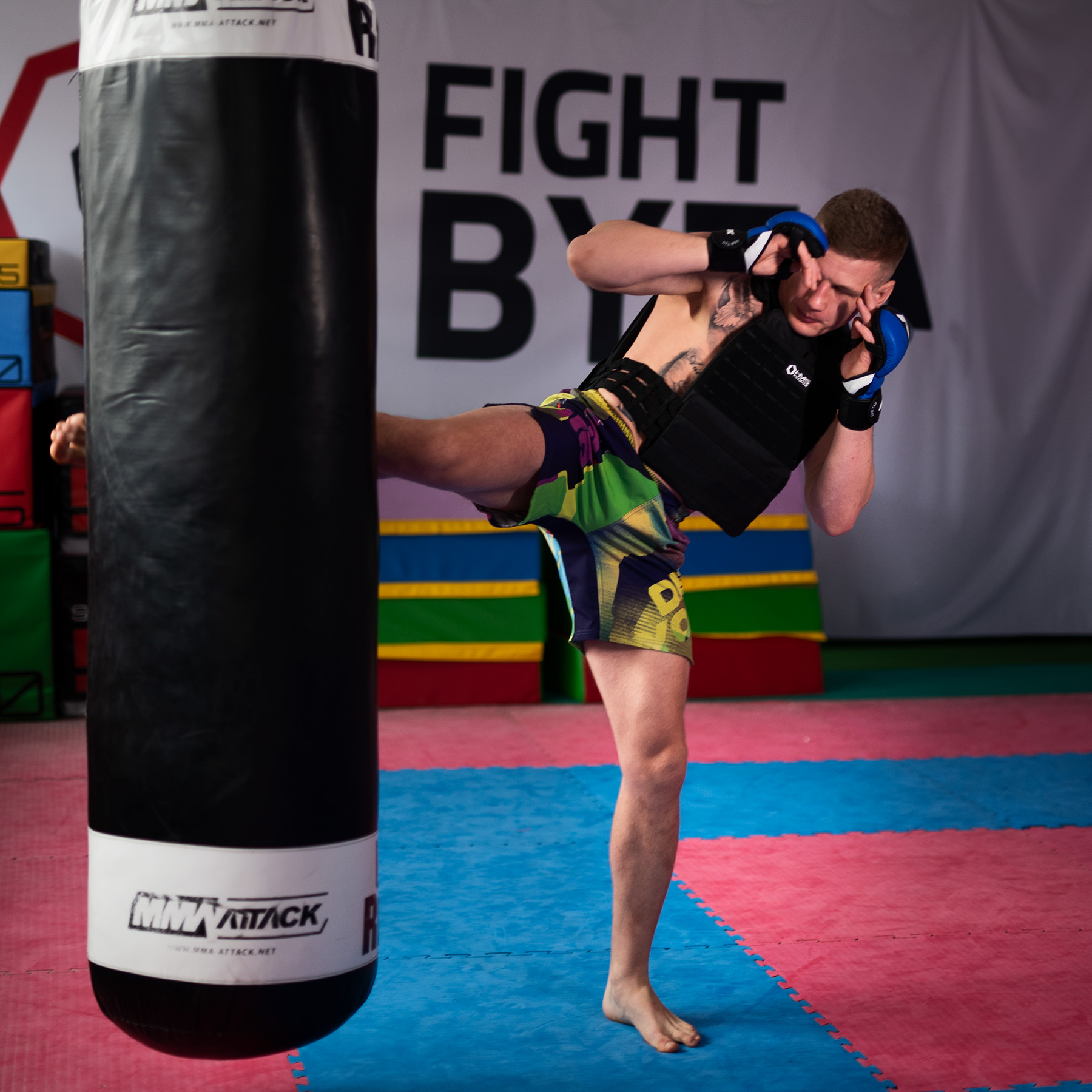TKO14 Taktická záťažová vesta 13,5 kg HMS Premium